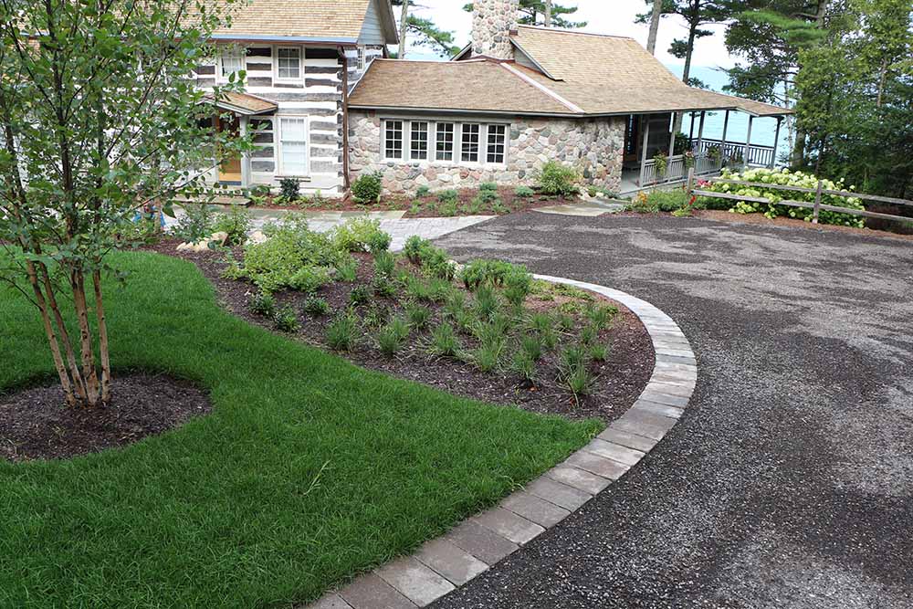 landscape-beds-landscape-ideas-gardens-circular-drive-paver-pad-lake-michigan-home