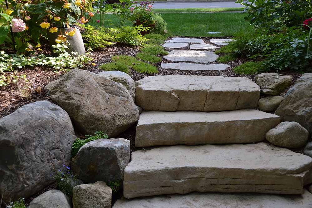 walkway-steps-boulder-wall-landscape-beds